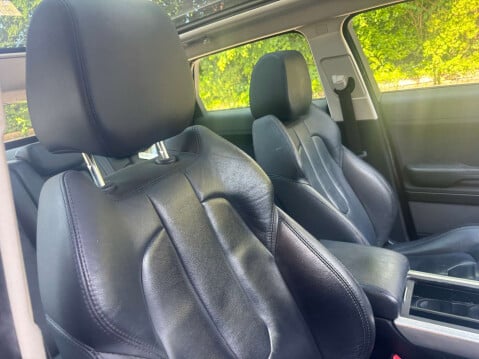 Land Rover Range Rover Evoque 2.2 Range Rover Evoque Pure Tech SD4 4WD 5dr 27
