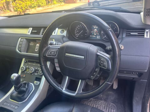 Land Rover Range Rover Evoque 2.2 Range Rover Evoque Pure Tech SD4 4WD 5dr 35