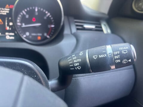 Land Rover Range Rover Evoque 2.2 Range Rover Evoque Pure Tech SD4 4WD 5dr 42