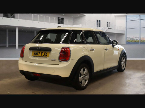 Mini Hatch 1.2 One 5dr 4