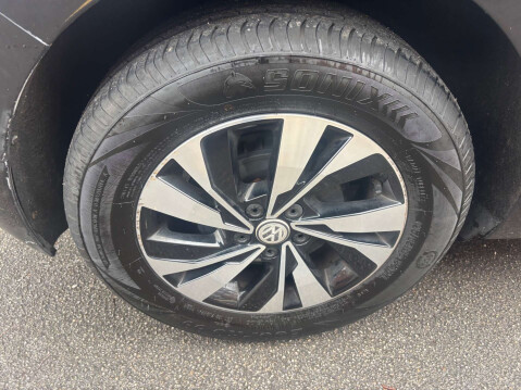 Volkswagen Polo 1.0 Polo SE TSi 5dr 23