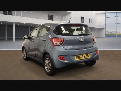 Hyundai i10 1.2 i10 Premium 5dr 3