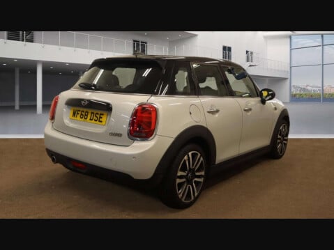 Mini Hatch 1.5 Cooper 5dr 4
