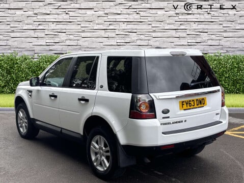 Land Rover Freelander 2.2 Freelander Black & White TD4 Auto 4WD 5dr 6
