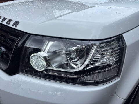 Land Rover Freelander 2.2 Freelander Black & White TD4 Auto 4WD 5dr 13
