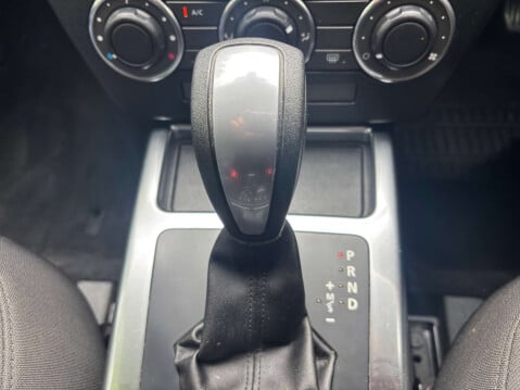 Land Rover Freelander 2.2 Freelander Black & White TD4 Auto 4WD 5dr 27