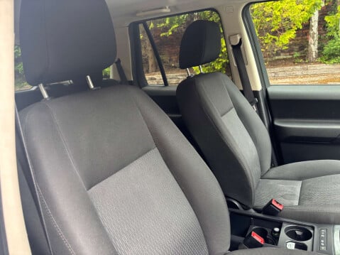 Land Rover Freelander 2.2 Freelander Black & White TD4 Auto 4WD 5dr 38