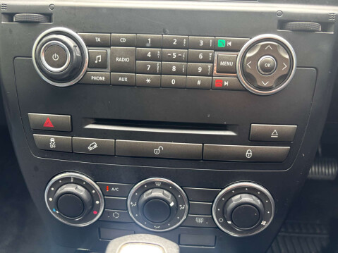 Land Rover Freelander 2.2 Freelander Black & White TD4 Auto 4WD 5dr 46