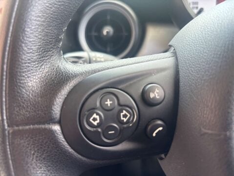 Mini Hatch 1.6 One 3dr 36