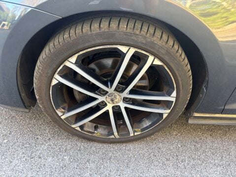 Volkswagen Golf 2.0 Golf GTD 5dr 27