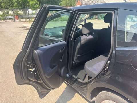 Honda Jazz 1.2 Jazz i-VTec S AC 5dr 23