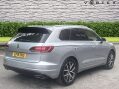 Volkswagen Touareg 3.0 Touareg V6 R-Line Tech TDI Auto 4WD 5dr 8