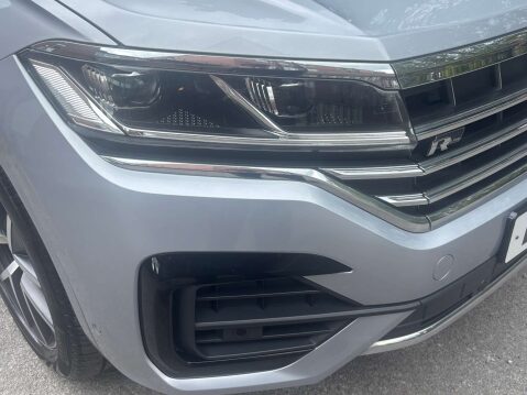 Volkswagen Touareg 3.0 Touareg V6 R-Line Tech TDI Auto 4WD 5dr 10