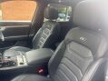 Volkswagen Touareg 3.0 Touareg V6 R-Line Tech TDI Auto 4WD 5dr 30