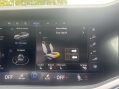 Volkswagen Touareg 3.0 Touareg V6 R-Line Tech TDI Auto 4WD 5dr 52