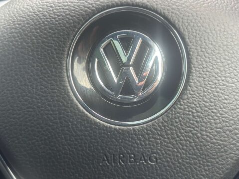 Volkswagen Touareg 3.0 Touareg V6 R-Line Tech TDI Auto 4WD 5dr 40