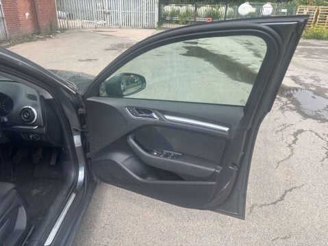 Audi A3 1.6 A3 Sportback Sport TDI 5dr 17