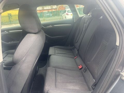 Audi A3 1.6 A3 Sportback Sport TDI 5dr 33