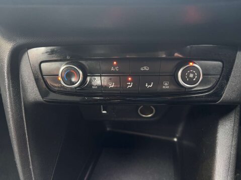 Vauxhall Corsa 1.2 Corsa SE 5dr 46