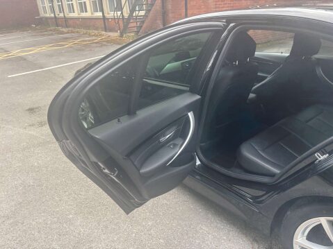 BMW 3 Series 2.0 320d M Sport Auto 4dr 37