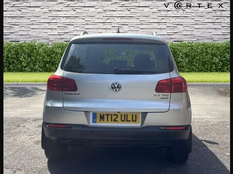 Volkswagen Tiguan 2.0 Tiguan SE TDI BlueMotion Technology 4Motion Semi-Auto 4WD 5dr 7