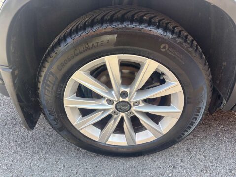 Volkswagen Tiguan 2.0 Tiguan SE TDI BlueMotion Technology 4Motion Semi-Auto 4WD 5dr 19