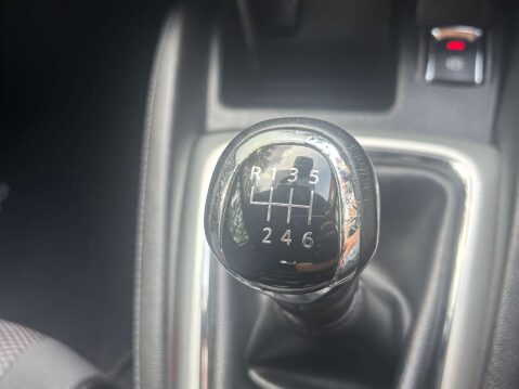 Nissan Qashqai 1.5 Qashqai N-Tec+ dCi 5dr 41