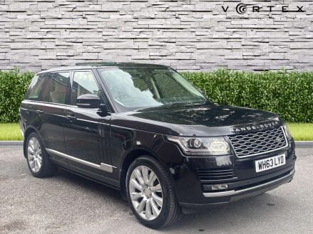 Land Rover Range Rover 3.0 Range Rover Vogue TDV6 Auto 4WD 5dr