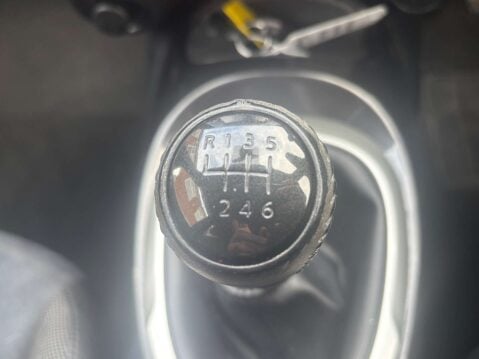 Nissan Juke 1.2 Juke N-Connecta DiG-T 5dr 48