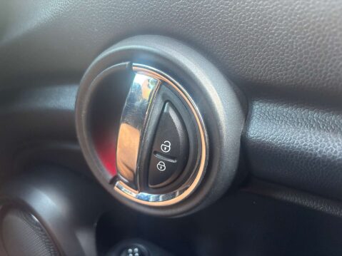 Mini Hatch 1.2 One 5dr 49