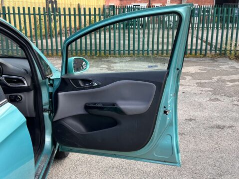 Vauxhall Corsa 1.4 Corsa SE ecoFLEX S/S 5dr 28