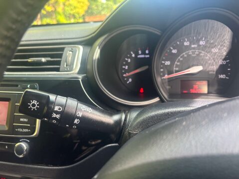 Kia Rio 1.1 Rio 2 ISG CRDi 5dr 34