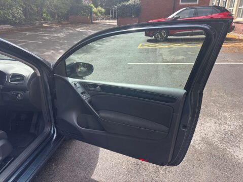 Volkswagen Golf 1.4 Golf SE TSi 3dr 17