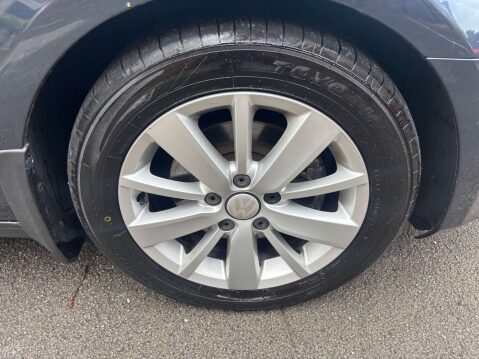 Volkswagen Golf 1.4 Golf SE TSi 3dr 19