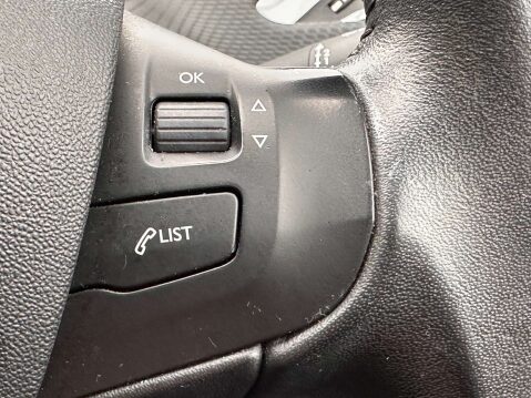 Peugeot 208 1.2 208 Active Design Menthol 5dr 29
