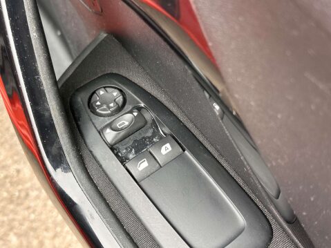 Peugeot 208 1.2 208 Active Design Menthol 5dr 35