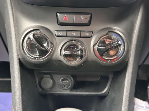 Peugeot 208 1.2 208 Active Design Menthol 5dr 44