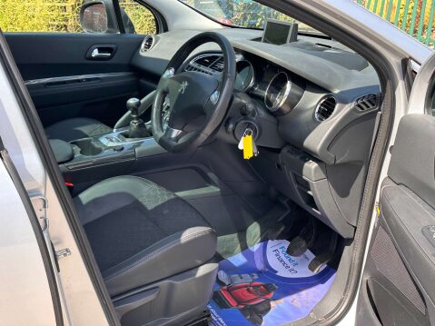 Peugeot 3008 1.6 3008 Allure Blue HDi S/S 5dr 52