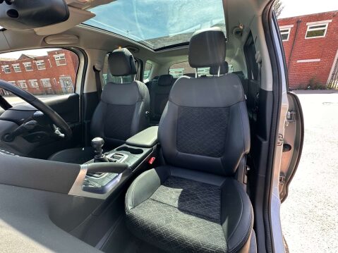 Peugeot 3008 1.6 3008 Allure Blue HDi S/S 5dr 23
