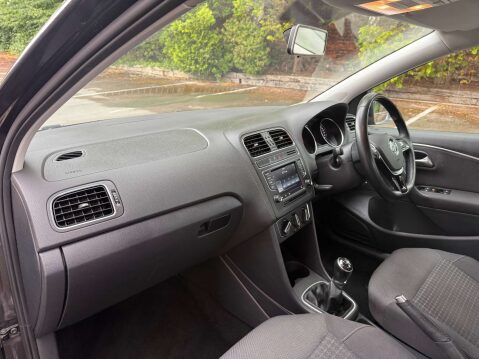 Volkswagen Polo 1.2 Polo SE TSi 5dr 33