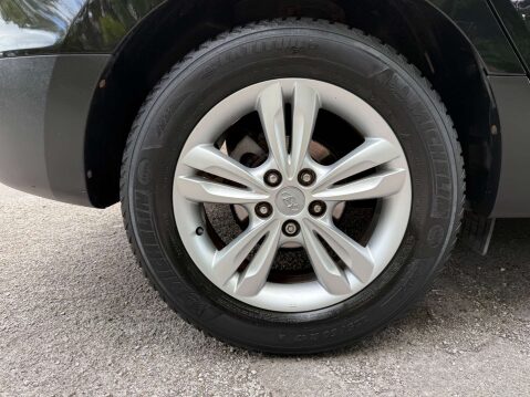 Hyundai ix35 1.7 ix35 Premium 2WD CRDI 5dr 48