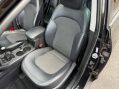 Hyundai ix35 1.7 ix35 Premium 2WD CRDI 5dr 33
