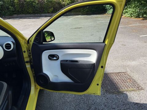 Renault Twingo 1.0 Twingo Play SCe 5dr 32