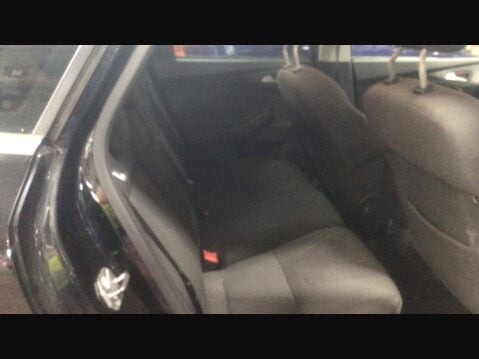 Ford Focus 1.6 Focus Titanium T 5dr 6