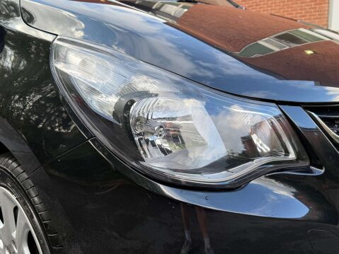 Vauxhall Viva 1.0 Viva SE AC 5dr 11