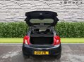 Vauxhall Viva 1.0 Viva SE AC 5dr 8