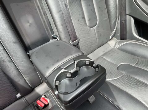Land Rover Range Rover Evoque 2.2 Range Rover Evoque Dynamic SD4 Auto 4WD 3dr 40