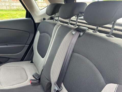 Renault Captur 1.5 dCi ENERGY Expression + Euro 6 (s/s) 5dr 10