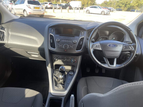 Ford Focus 1.6 TDCi Zetec Euro 5 (s/s) 5dr 10