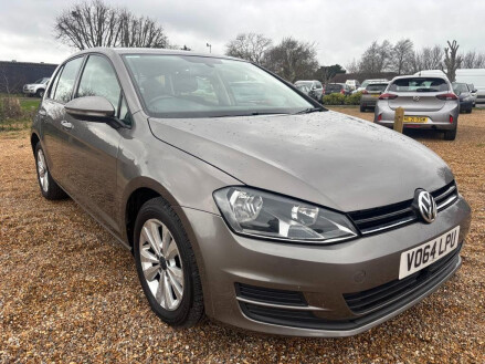 Volkswagen Golf 1.6 TDI BlueMotion Tech SE Euro 5 (s/s) 5dr